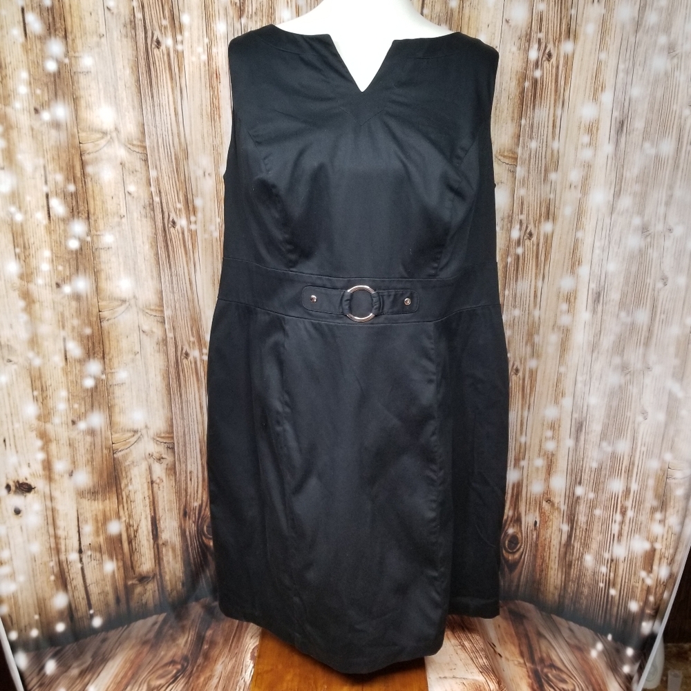 AGB Black Women's Sz. 16W Stylish V-Notch Tank Zip-Up Midi Dress